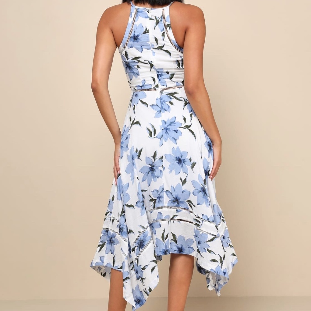 Zahara Blue and White Floral Print Midi Dress - Picture 3 of 3
